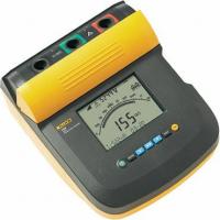 Fluke 1555/Kit - измеритель сопротивления изоляции в комплекте с жестким кейсом фото