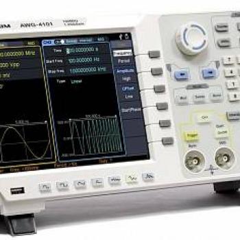 AWG-4101 - генератор сигналов специальной формы фото 1